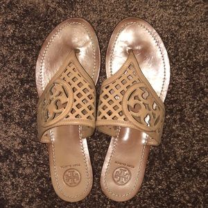 Tory Burch Logo Flat Sandal Leather 8 Nude